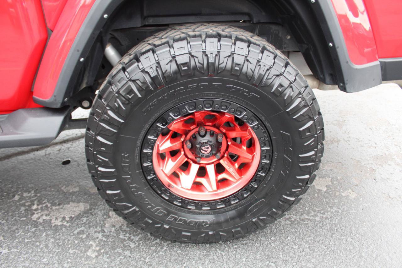 Used 2023 Jeep Gladiator Overland w/ Popular Equipment Package AWD/4WD image 10