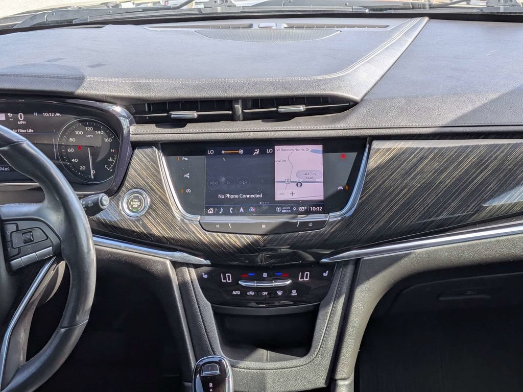 Used 2021 Cadillac XT6 Premium Luxury FWD image 18