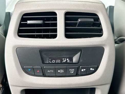 Used 2018 Honda Pilot EX-L image 25