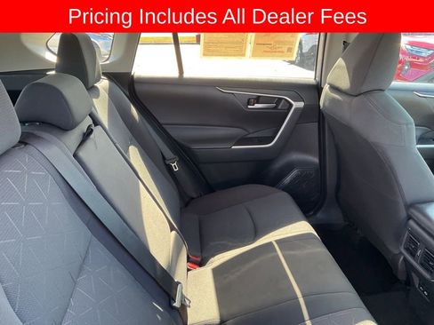 New 2024 Toyota RAV4 XLE AWD/4WD image 17