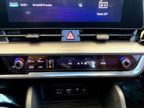 Used 2024 Kia Sportage SX FWD image 36