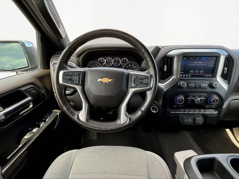 Used 2019 Chevrolet Silverado 1500 LT w/ All-Star Edition image 9