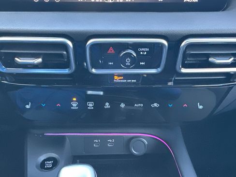 New 2026 Nissan Sentra SR w/ SR Premium Package FWD image 35