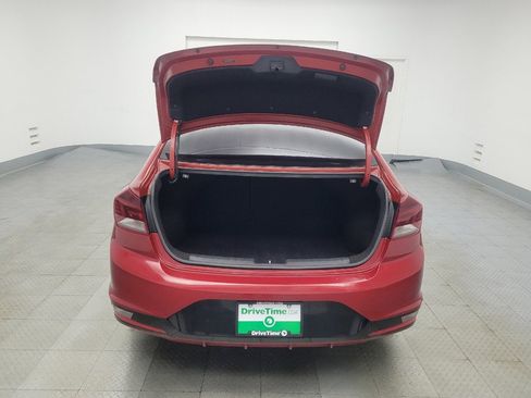 Used 2019 Hyundai Elantra SEL image 29