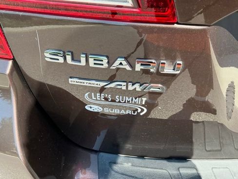Used 2019 Subaru Outback 2.5i Premium AWD/4WD image 6