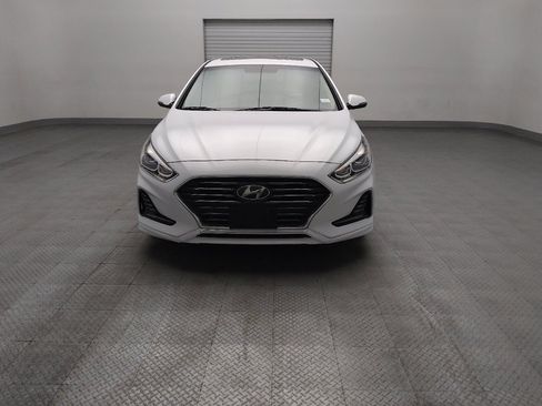 Used 2018 Hyundai Sonata Limited FWD image 15