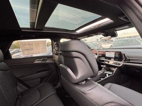 New 2025 Kia Sportage X-Pro Prestige image 13