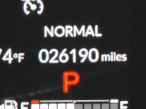 Certified 2024 Honda HR-V Sport image 31