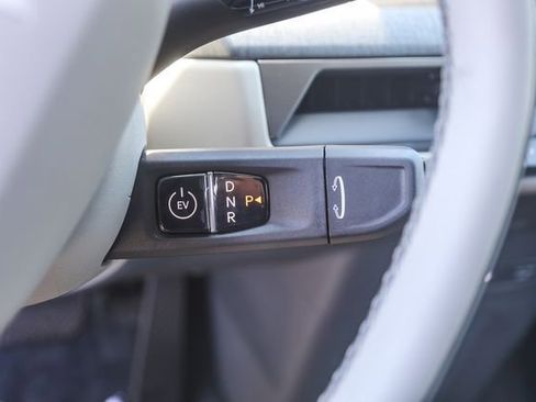 New 2026 Kia EV9 Wind image 22