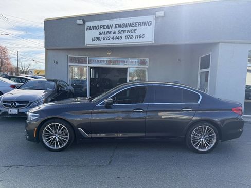 Used 2018 BMW 530i xDrive image 4