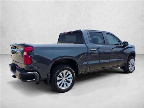 Certified 2022 Chevrolet Silverado 1500 Custom RWD image 8