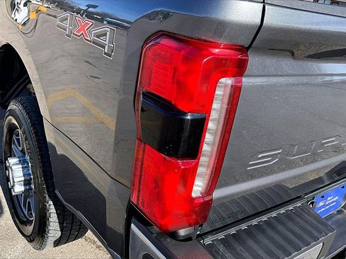 Certified 2023 Ford F350 Lariat image 31