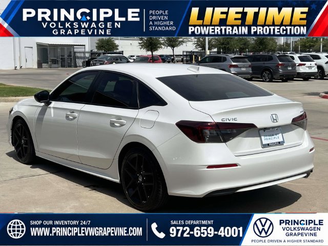 Used 2025 Honda Civic Sport image 9
