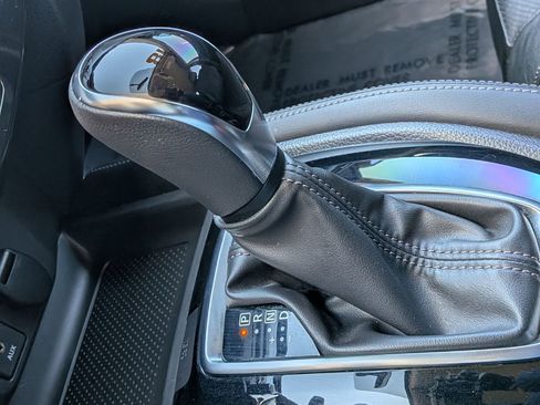 Used 2018 Nissan Rogue Sport SL image 23