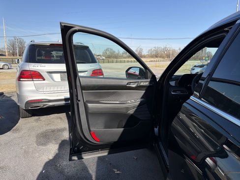 Used 2024 Hyundai Palisade Calligraphy image 10