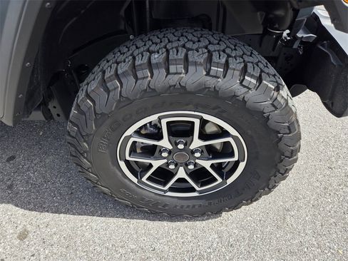 Used 2025 Jeep Wrangler Unlimited Rubicon w/ Safety Group image 20