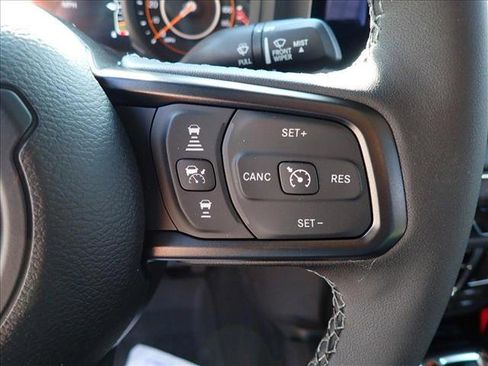 New 2025 Jeep Gladiator Willys image 13