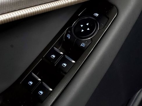 New 2026 Ford Explorer Active image 28