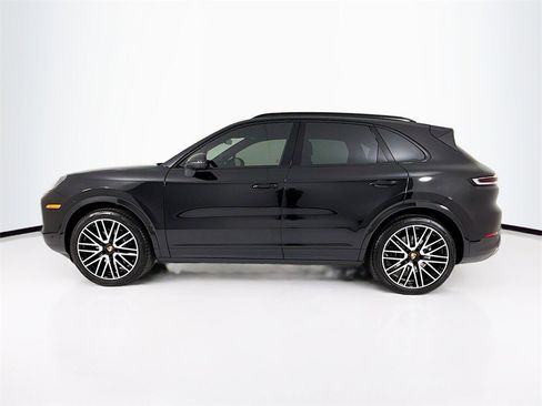 New 2026 Porsche Cayenne image 2