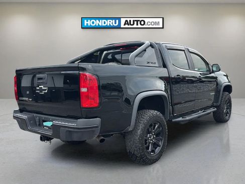 Used 2019 Chevrolet Colorado ZR2 w/ ZR2 Midnight Special Edition AWD/4WD image 4
