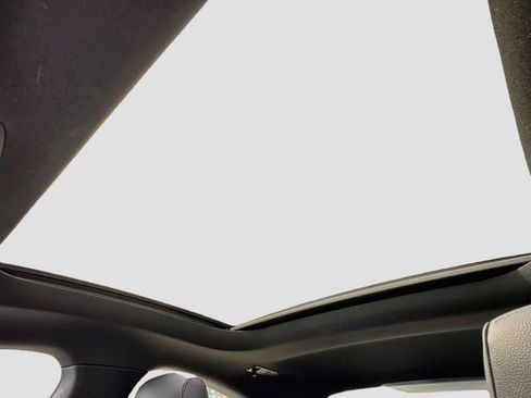 Used 2023 Mercedes-Benz CLA 250 image 22