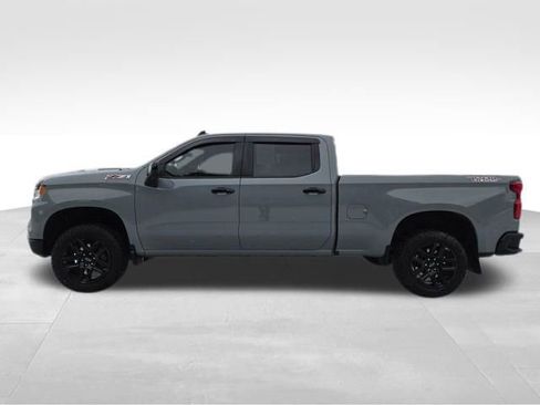 Used 2024 Chevrolet Silverado 1500 LT Trail Boss w/ LT Trail Boss Premium Package image 9