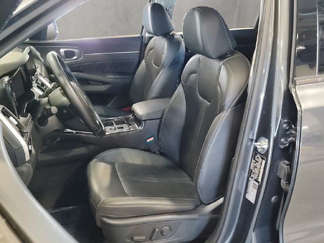 Used 2022 Kia Sorento SX AWD/4WD image 40