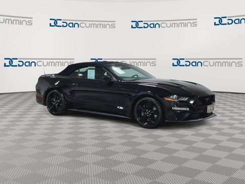 Used 2021 Ford Mustang GT Premium RWD image 3