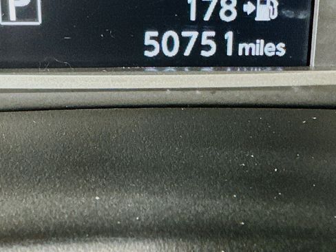 Used 2018 Nissan Sentra SV w/ Protection Package FWD image 19