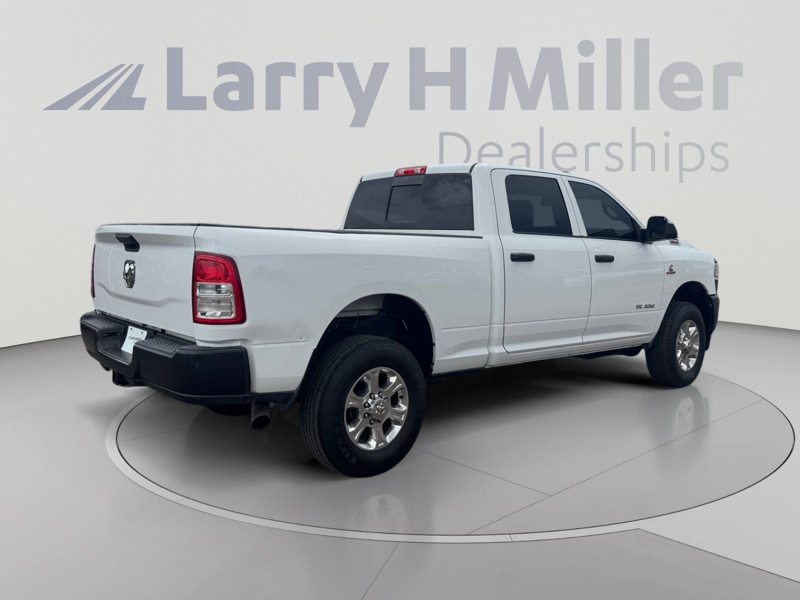 Used 2021 RAM 2500 Tradesman AWD/4WD image 5