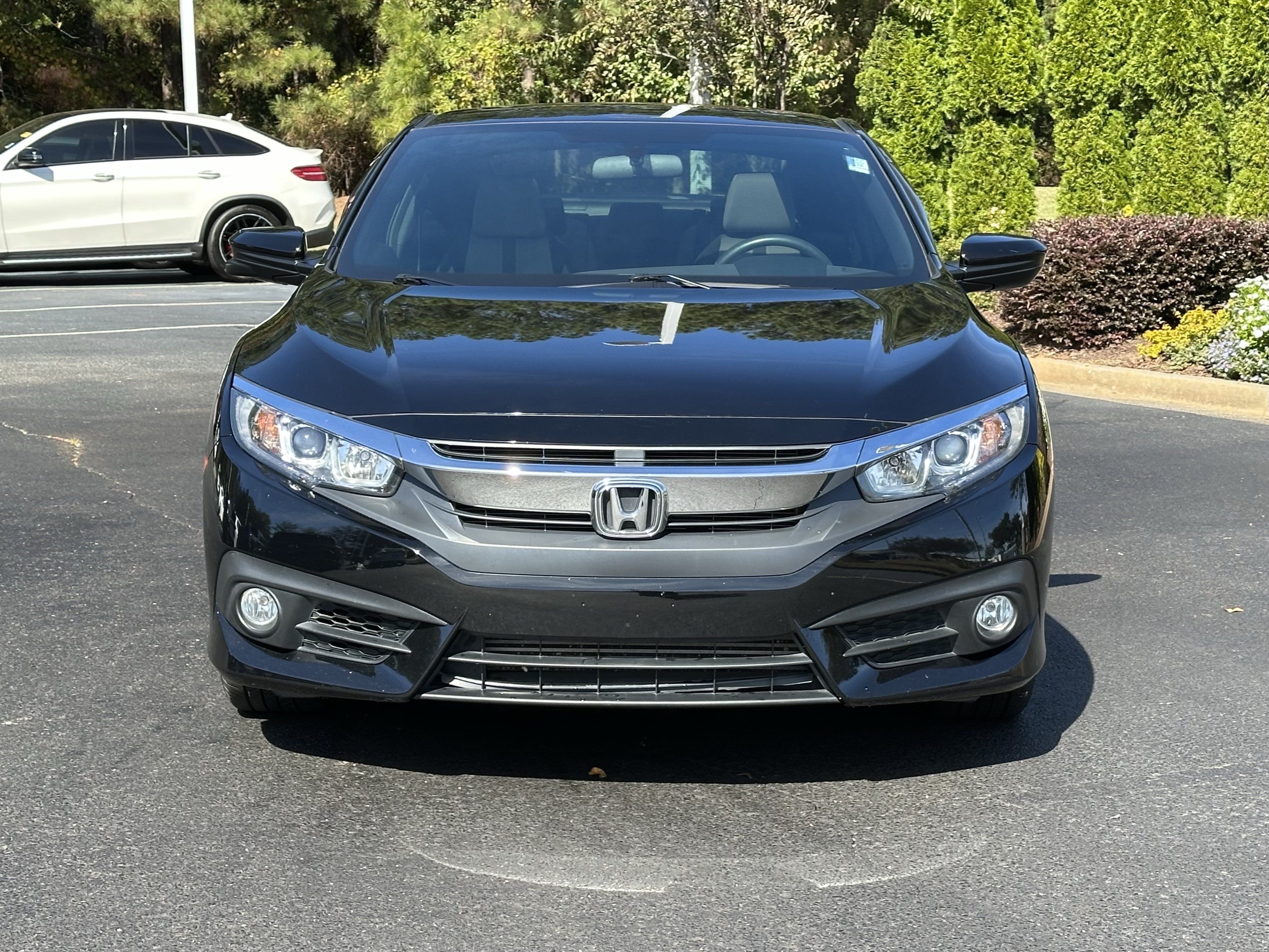 Used 2018 Honda Civic EX-T image 3