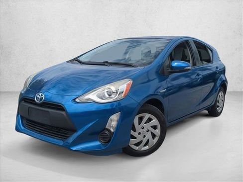 Used 2015 Toyota Prius C One FWD image 1