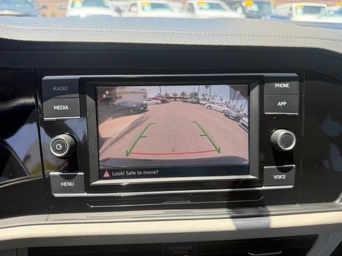 Used 2020 Volkswagen Jetta S FWD image 21
