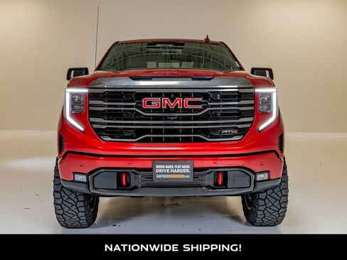 Used 2023 GMC Sierra 1500 AT4 w/ AT4 Preferred Package AWD/4WD image 4