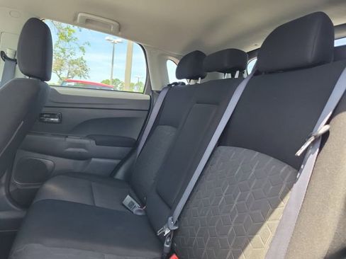 Used 2024 Mitsubishi Outlander Sport SE AWD/4WD image 9