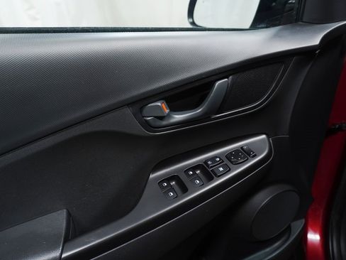 Certified 2023 Hyundai Kona SE image 19