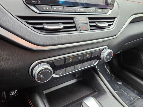 Used 2020 Nissan Altima 2.5 SR image 5