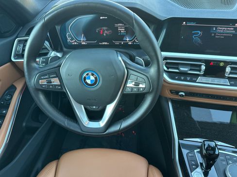 Used 2022 BMW 330e w/ Premium Package image 14