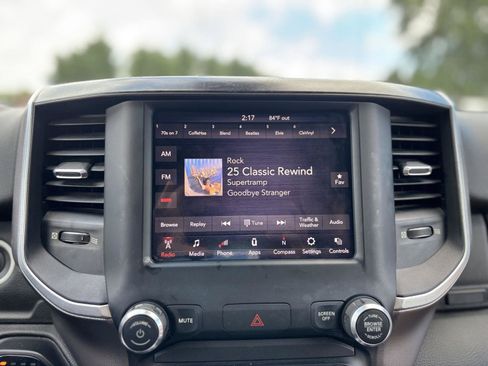 Used 2019 RAM 1500 Big Horn AWD/4WD image 22
