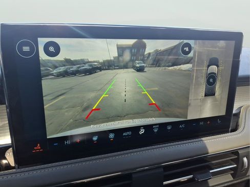 Used 2024 Lincoln Corsair AWD w/ Equipment Group 101A image 19