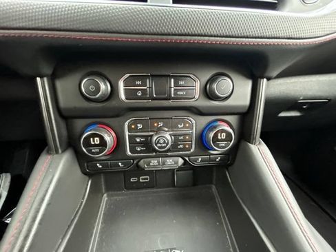 Used 2024 Chevrolet Tahoe RST w/ Luxury Package AWD/4WD image 25
