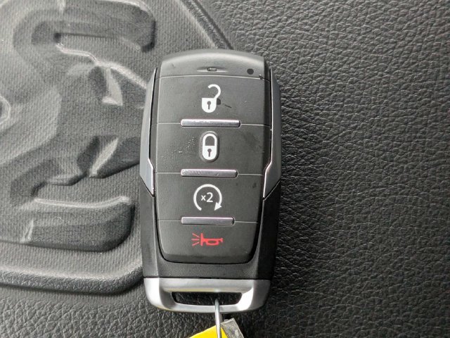 Used 2026 RAM 1500 Laramie AWD/4WD image 38