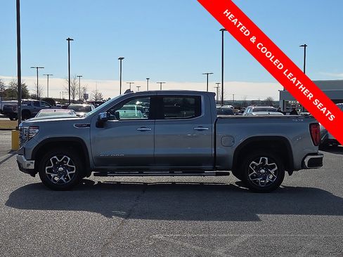 Used 2023 GMC Sierra 1500 SLT w/ SLT Premium Package image 3