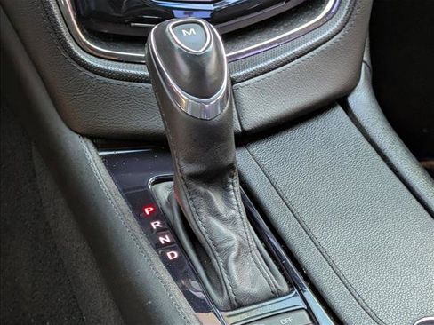 Used 2018 Cadillac CTS V w/ Luxury Package RWD image 16