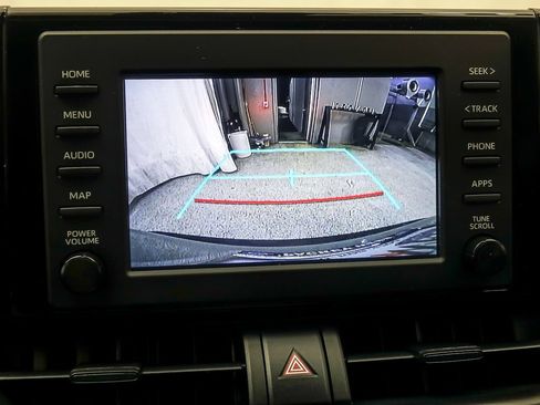 Used 2019 Toyota RAV4 XLE w/ All Weather Liner Package AWD/4WD image 18