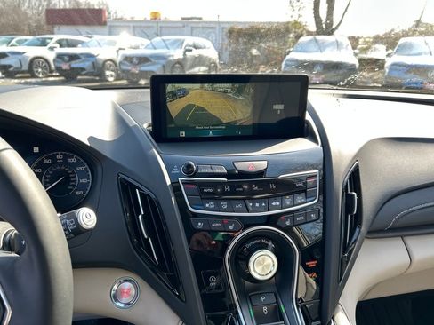 New 2026 Acura RDX SH-AWD image 18