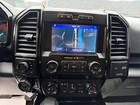 Used 2020 Ford F150 XLT w/ Equipment Group 302A Luxury image 22