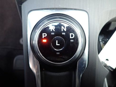 Used 2020 Ford Escape SEL image 22