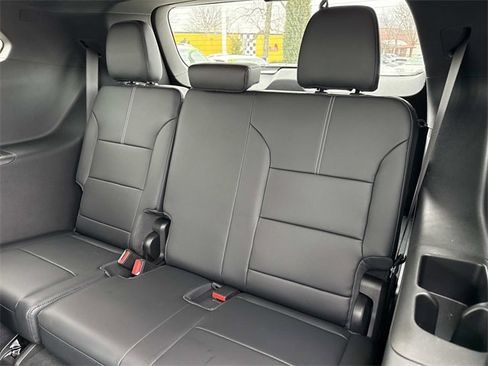 New 2026 GMC Acadia Elevation w/ Black Edition image 17