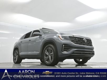 Used 2024 Volkswagen Atlas Cross Sport SEL R-Line